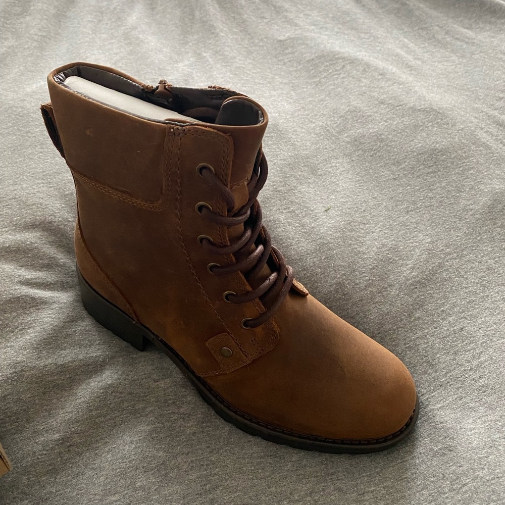 Clarks Orinoco Spice Brown Boots Size 6